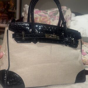 Elegant Black and Cream Women's Handbag